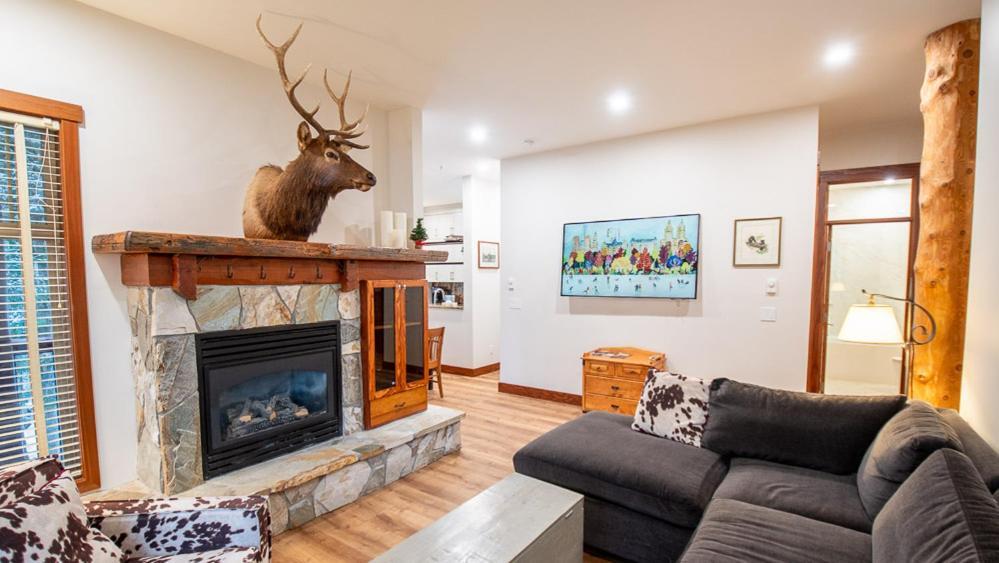 Snow Creek Lodge By Fernie Lodging Co Luaran gambar